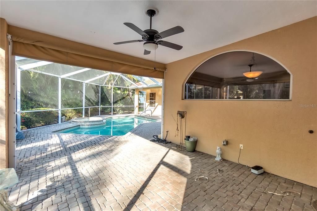 For Sale: $949,999 (4 beds, 3 baths, 2623 Square Feet)