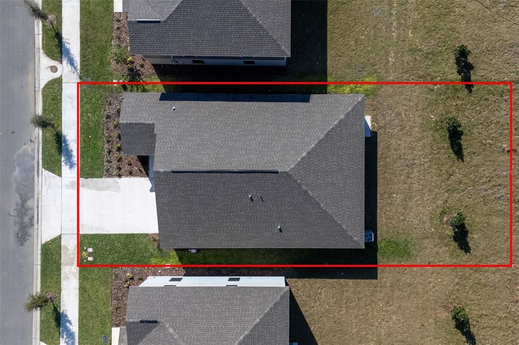 En Renta: $2,300 (4 camas, 2 baños, 2109 Pies cuadrados)