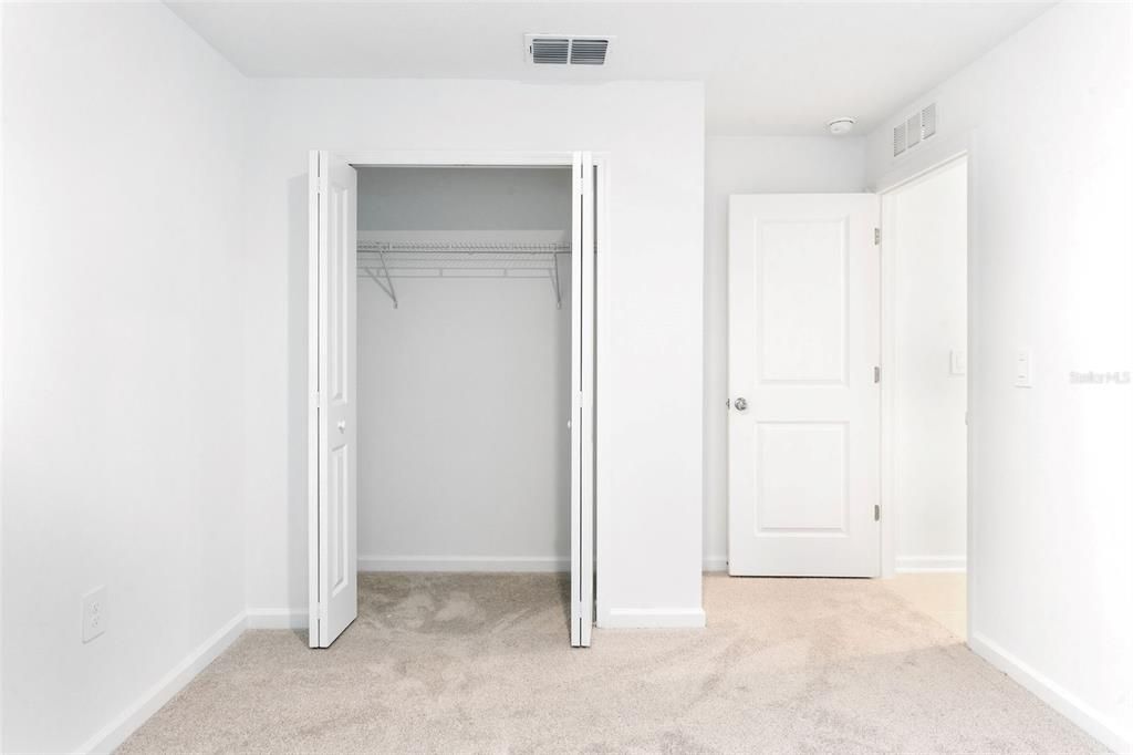 En Renta: $2,300 (4 camas, 2 baños, 2109 Pies cuadrados)