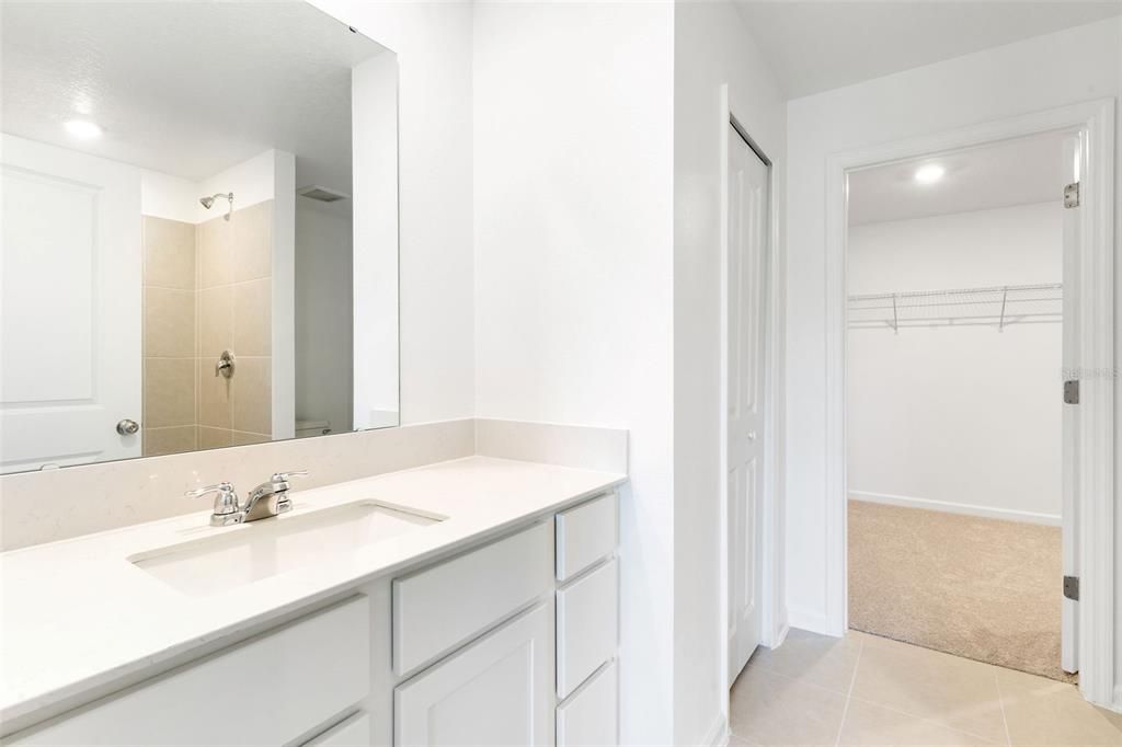 En Renta: $2,300 (4 camas, 2 baños, 2109 Pies cuadrados)