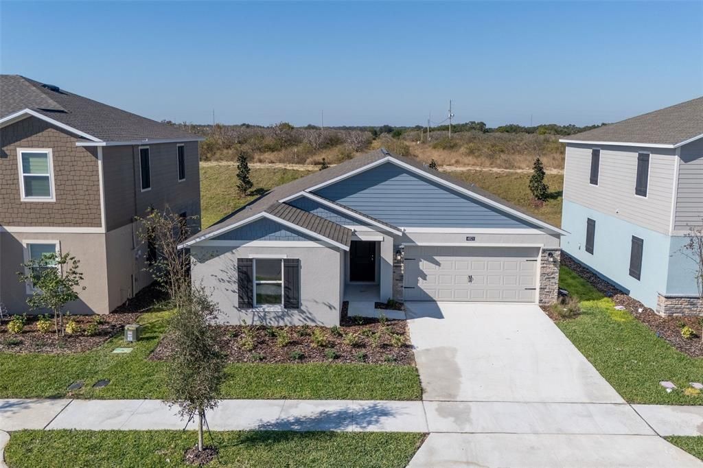 En Renta: $2,300 (4 camas, 2 baños, 2109 Pies cuadrados)