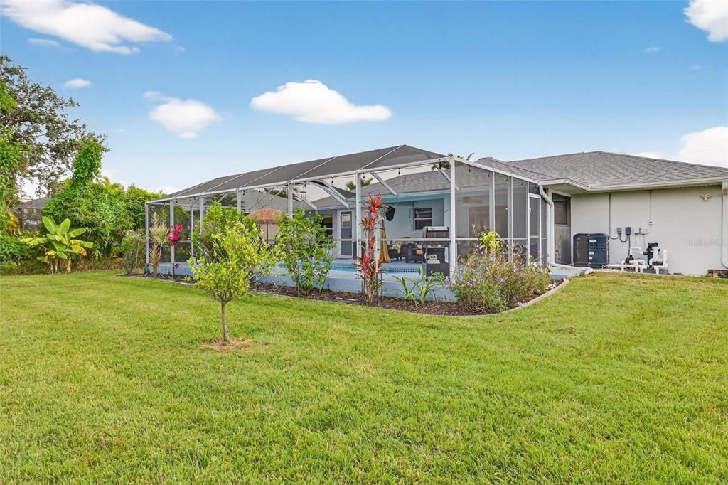 For Sale: $434,900 (3 beds, 2 baths, 1394 Square Feet)