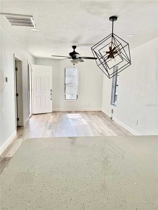 For Sale: $299,000 (3 beds, 2 baths, 803 Square Feet)