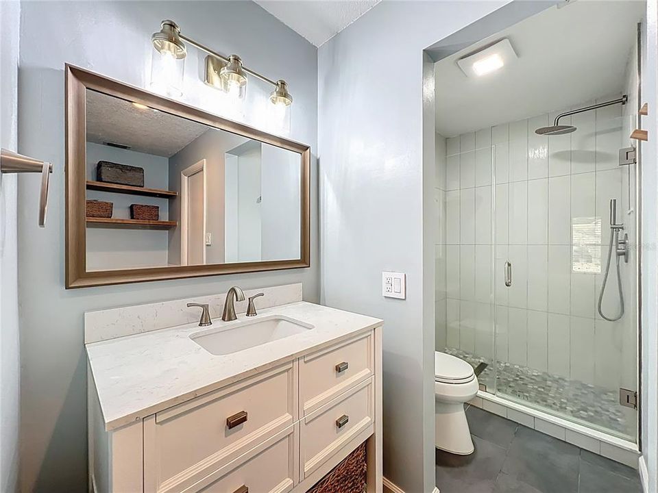 En Venta: $485,000 (3 camas, 2 baños, 1718 Pies cuadrados)