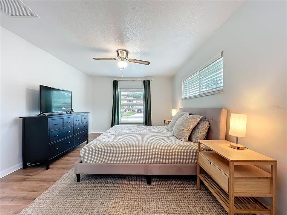 En Venta: $485,000 (3 camas, 2 baños, 1718 Pies cuadrados)