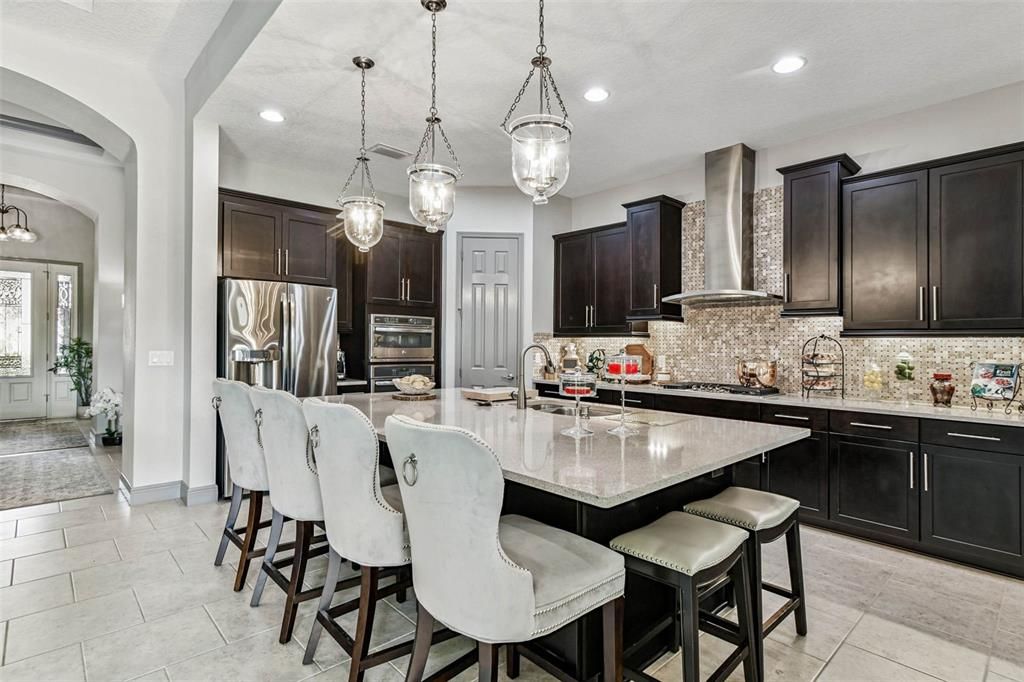 For Sale: $1,395,000 (2 beds, 3 baths, 2625 Square Feet)