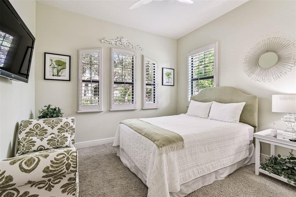 For Sale: $1,395,000 (2 beds, 3 baths, 2625 Square Feet)