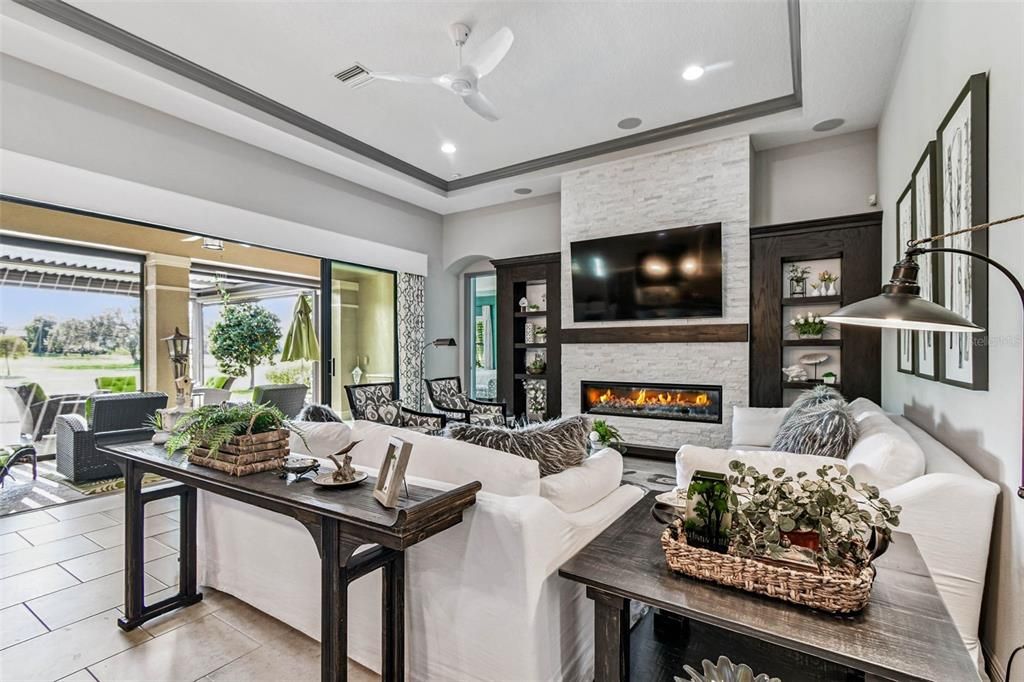 For Sale: $1,395,000 (2 beds, 3 baths, 2625 Square Feet)