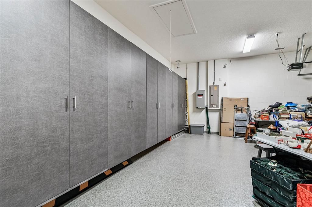 For Sale: $1,395,000 (2 beds, 3 baths, 2625 Square Feet)