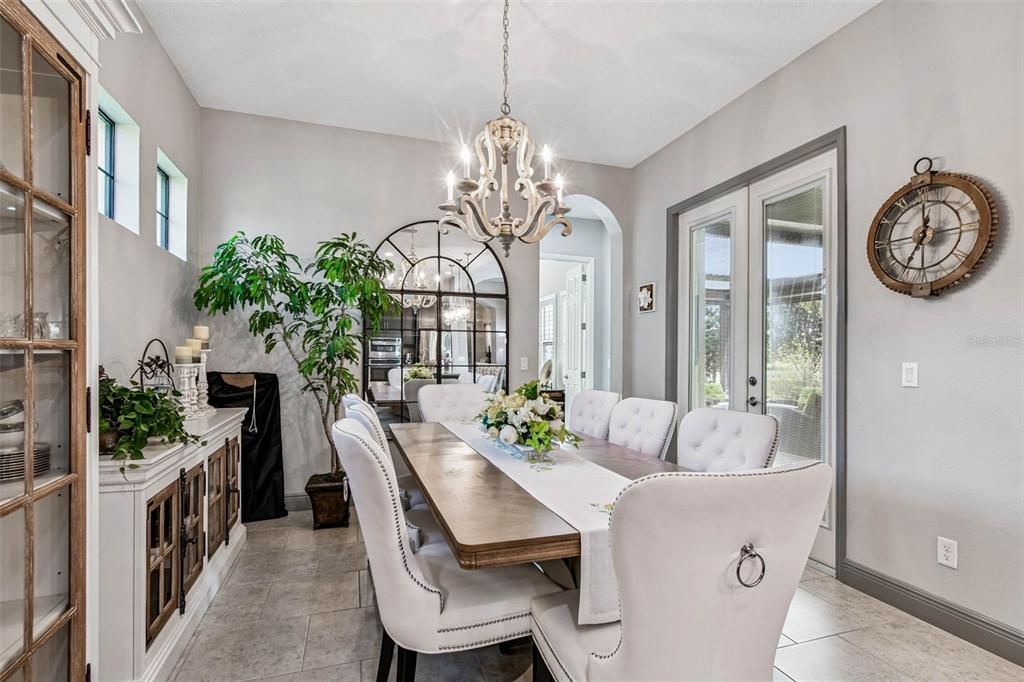 For Sale: $1,395,000 (2 beds, 3 baths, 2625 Square Feet)