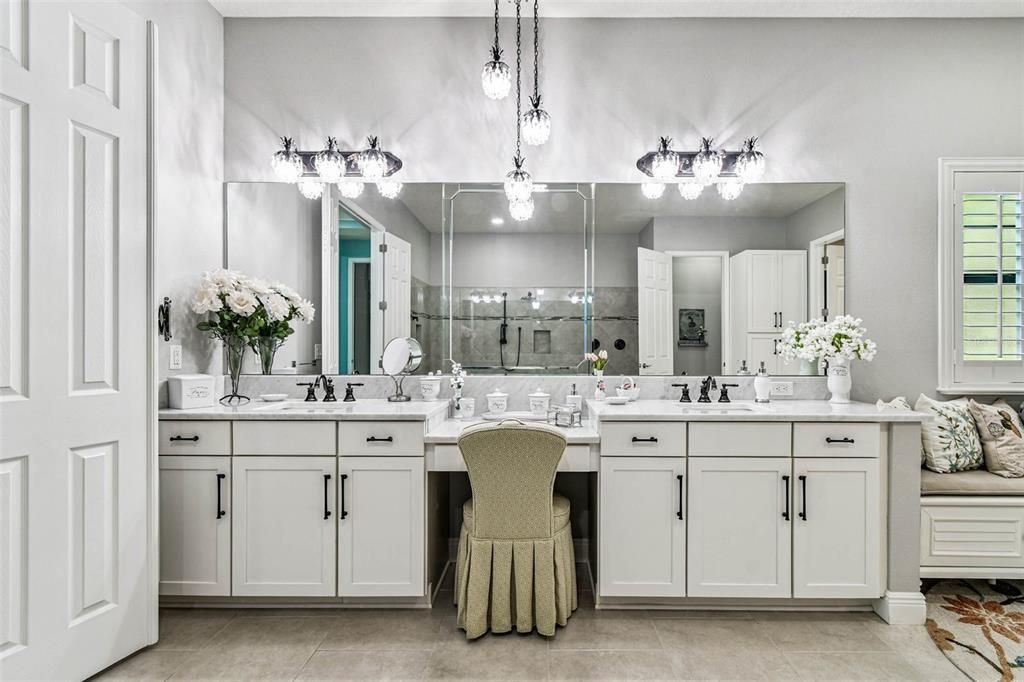 For Sale: $1,395,000 (2 beds, 3 baths, 2625 Square Feet)