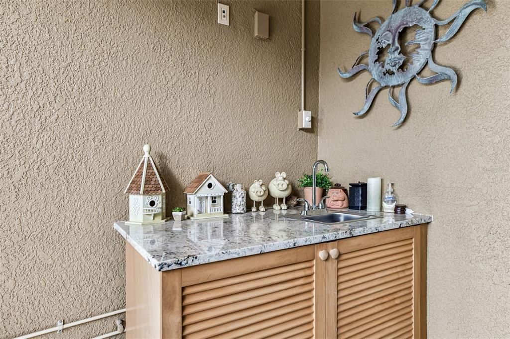 For Sale: $1,395,000 (2 beds, 3 baths, 2625 Square Feet)