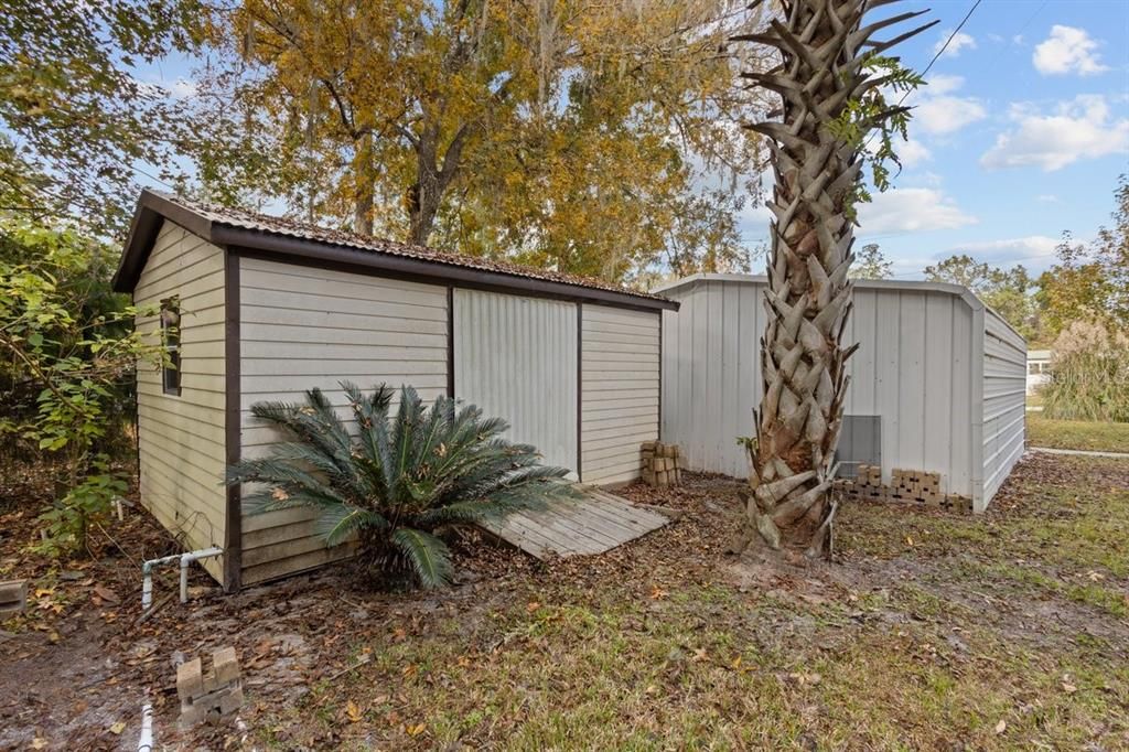 На продажу: $178,000 (2 спален, 2 ванн, 992 Квадратных фут)