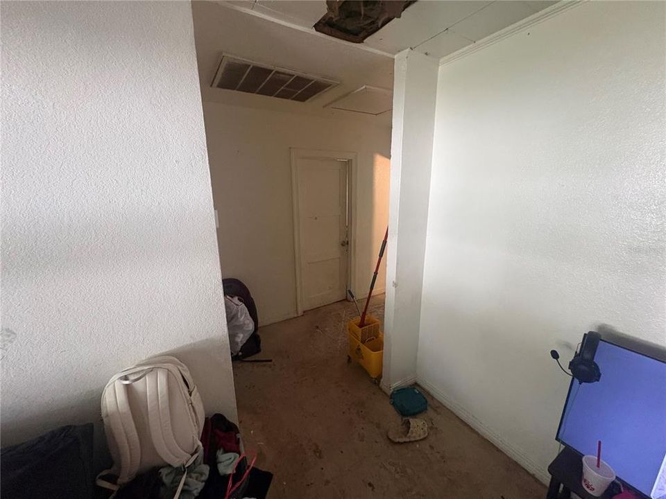 En Venta: $177,000 (5 camas, 2 baños, 1737 Pies cuadrados)