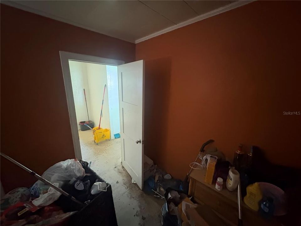 En Venta: $177,000 (5 camas, 2 baños, 1737 Pies cuadrados)