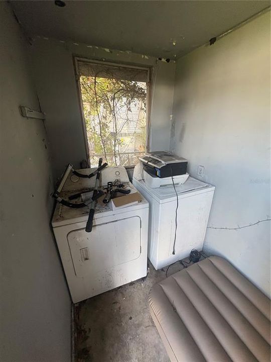 En Venta: $177,000 (5 camas, 2 baños, 1737 Pies cuadrados)