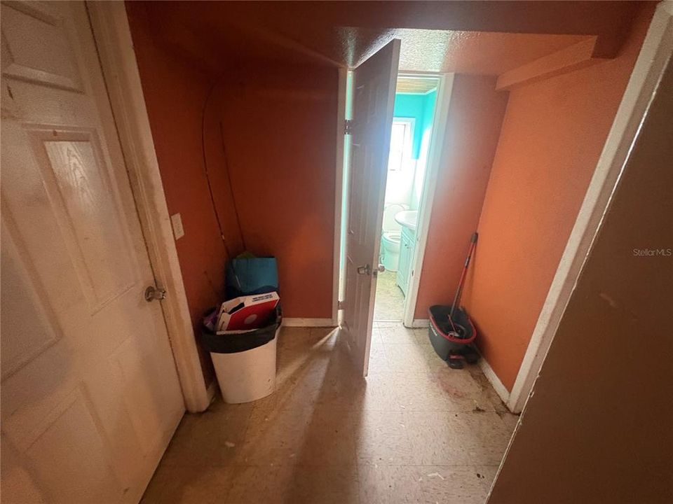 En Venta: $177,000 (5 camas, 2 baños, 1737 Pies cuadrados)