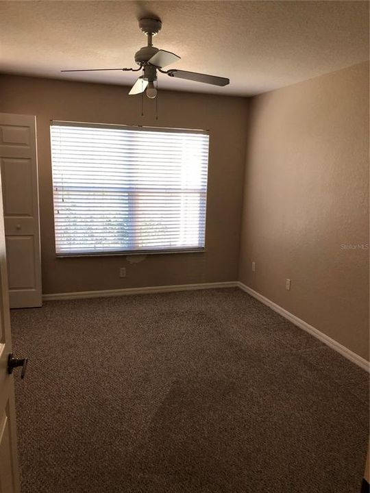 出租: $1,850 (3 贝兹, 2 浴室, 1296 平方英尺)