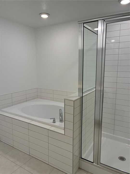 En Renta: $2,300 (3 camas, 2 baños, 1801 Pies cuadrados)