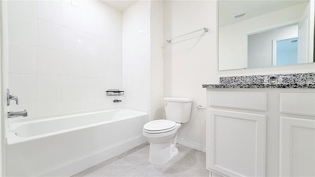 В аренду: $2,900 (3 спален, 2 ванн, 1814 Квадратных фут)