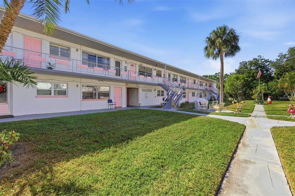 На продажу: $93,000 (1 спален, 1 ванн, 560 Квадратных фут)