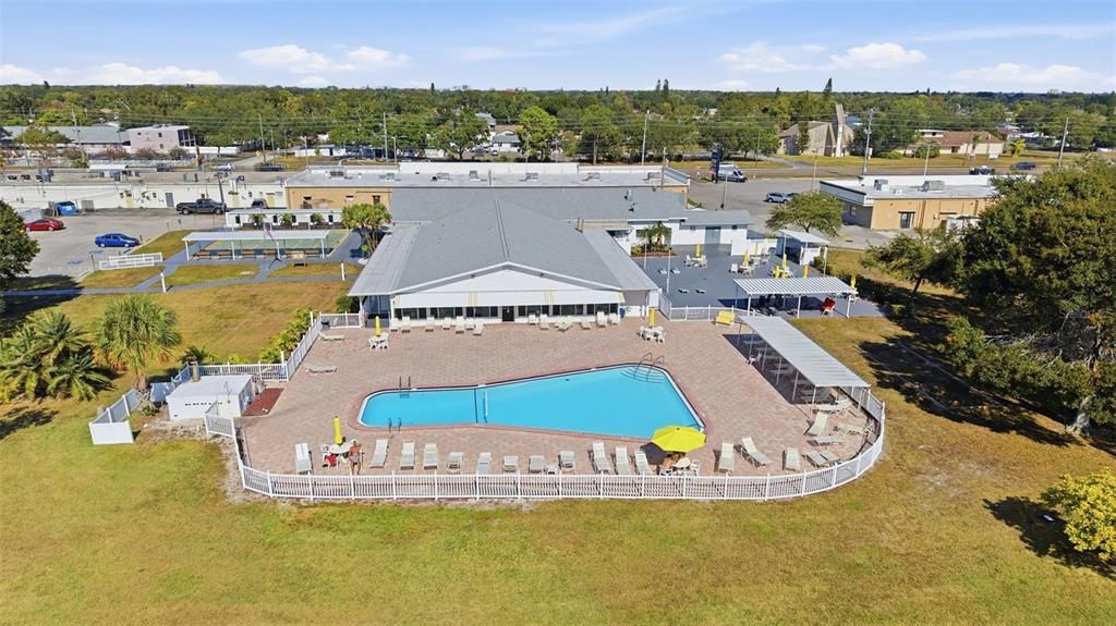 На продажу: $93,000 (1 спален, 1 ванн, 560 Квадратных фут)