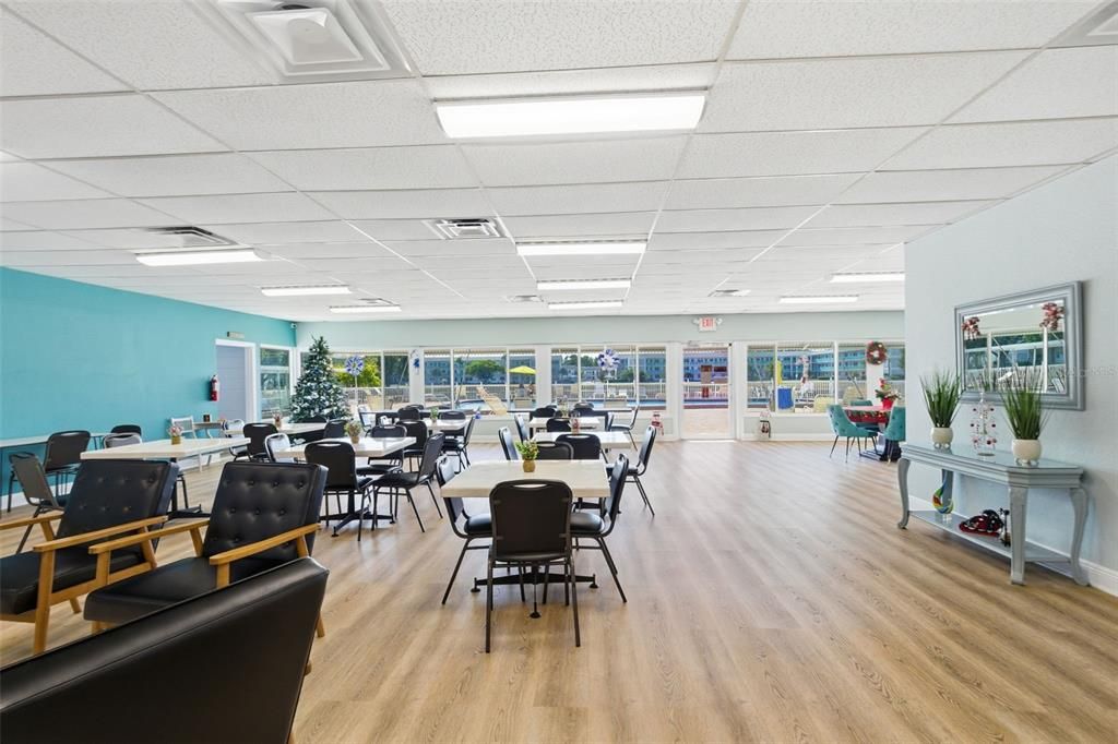 На продажу: $93,000 (1 спален, 1 ванн, 560 Квадратных фут)