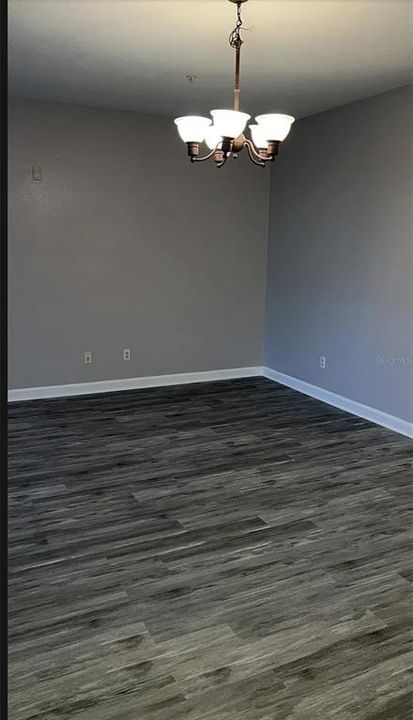 На продажу: $220,000 (3 спален, 2 ванн, 1269 Квадратных фут)