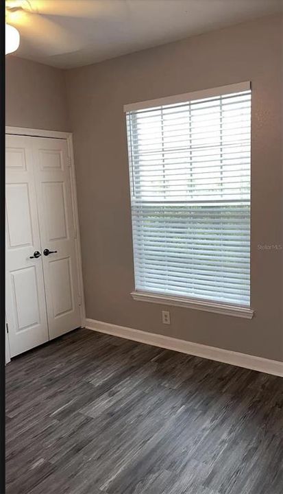 На продажу: $220,000 (3 спален, 2 ванн, 1269 Квадратных фут)