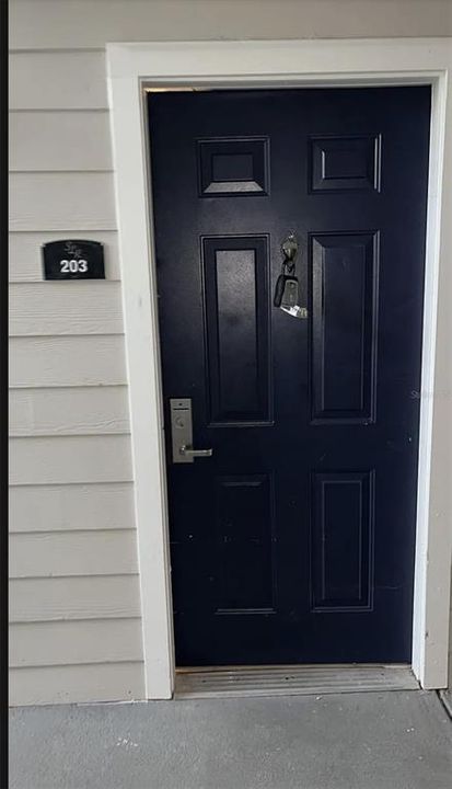 На продажу: $220,000 (3 спален, 2 ванн, 1269 Квадратных фут)