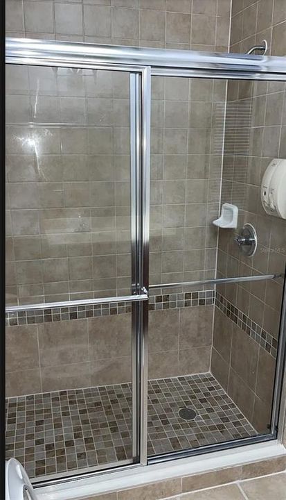 На продажу: $220,000 (3 спален, 2 ванн, 1269 Квадратных фут)