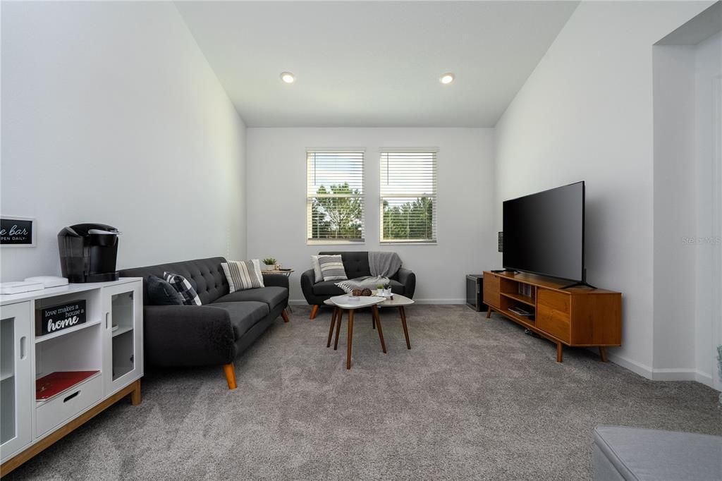 For Sale: $579,000 (4 beds, 3 baths, 2502 Square Feet)