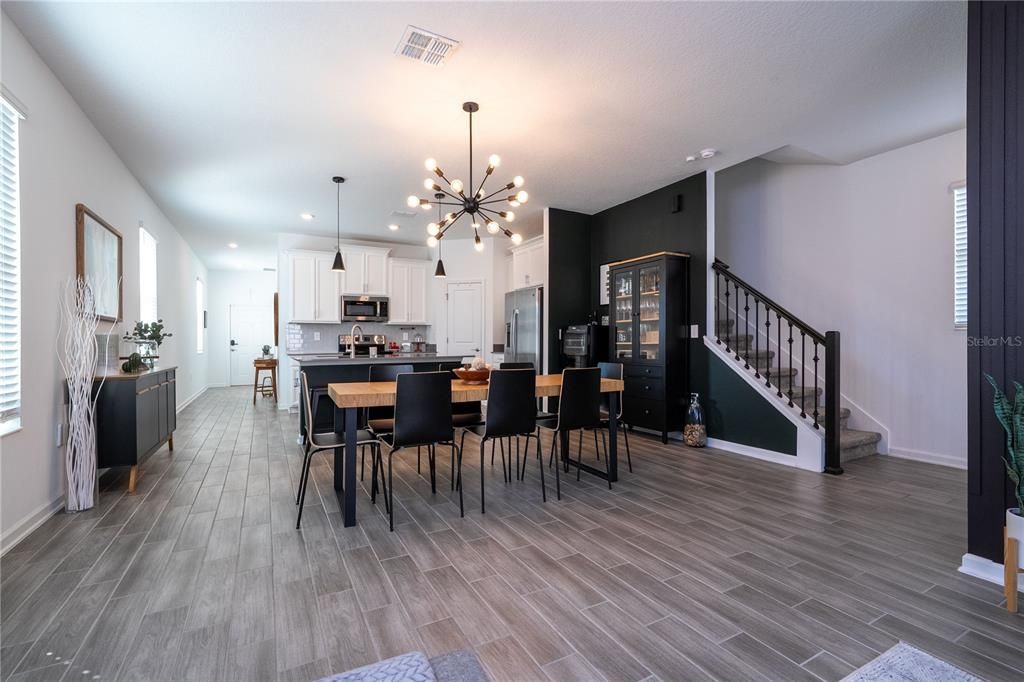 For Sale: $579,000 (4 beds, 3 baths, 2502 Square Feet)