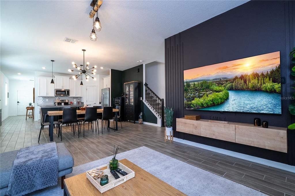 For Sale: $579,000 (4 beds, 3 baths, 2502 Square Feet)