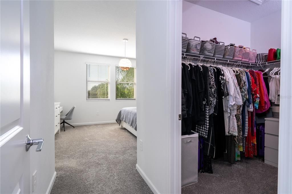 For Sale: $579,000 (4 beds, 3 baths, 2502 Square Feet)