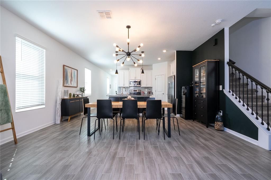 For Sale: $579,000 (4 beds, 3 baths, 2502 Square Feet)