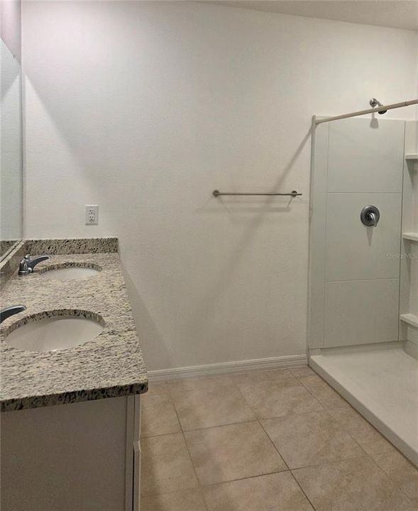 待售: $385,990 (3 贝兹, 2 浴室, 1672 平方英尺)