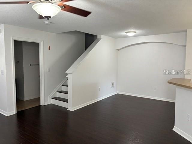 For Rent: $2,100 (3 beds, 2 baths, 1665 Square Feet)