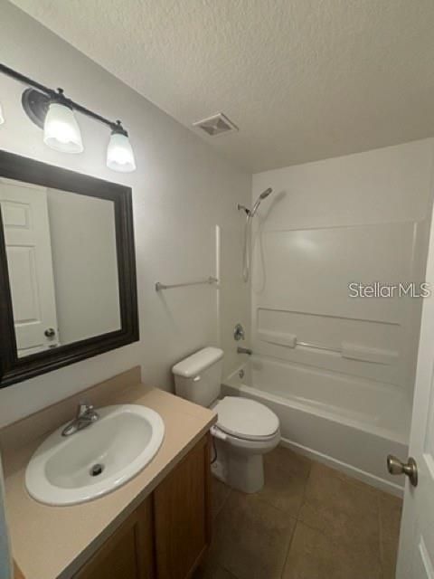 For Rent: $2,100 (3 beds, 2 baths, 1665 Square Feet)