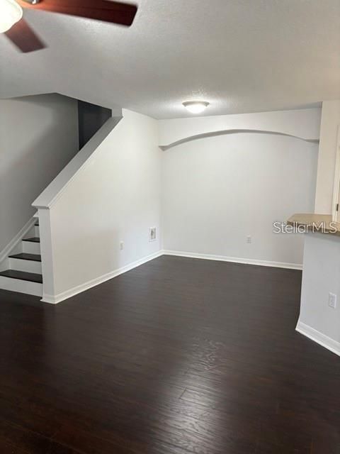 For Rent: $2,100 (3 beds, 2 baths, 1665 Square Feet)