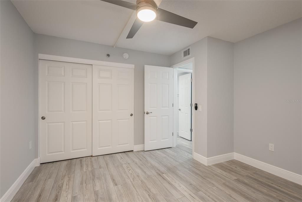 For Rent: $2,200 (2 beds, 2 baths, 1236 Square Feet)