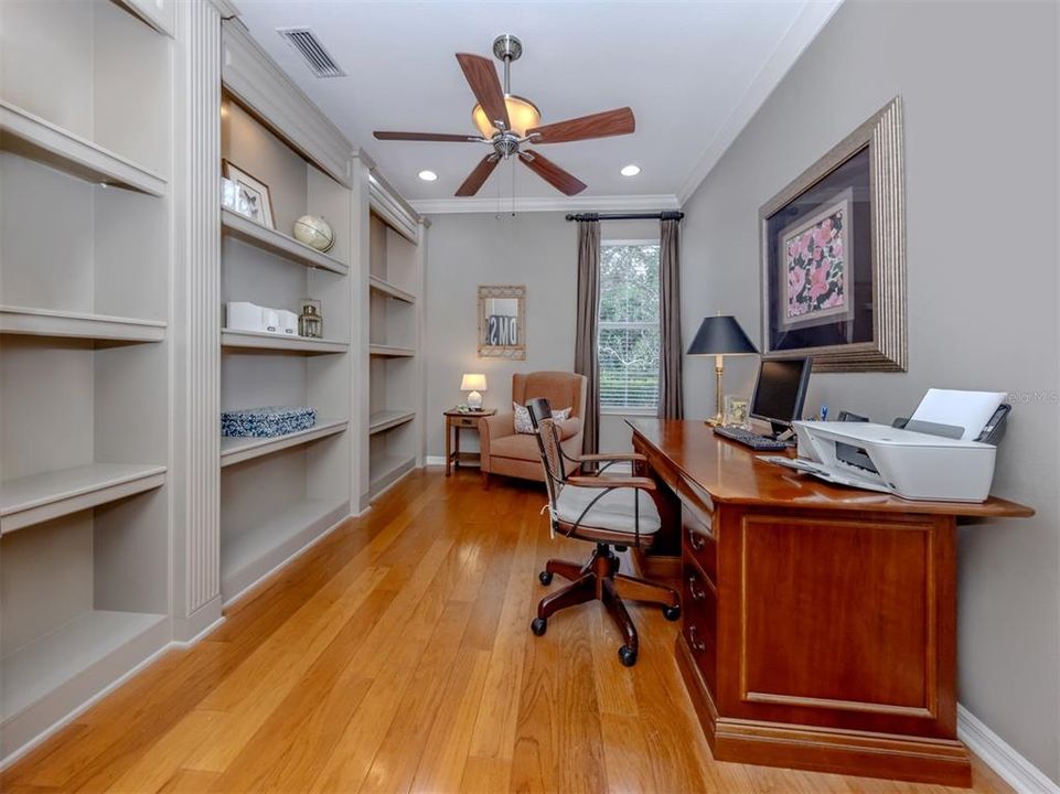 For Sale: $535,000 (2 beds, 2 baths, 1891 Square Feet)