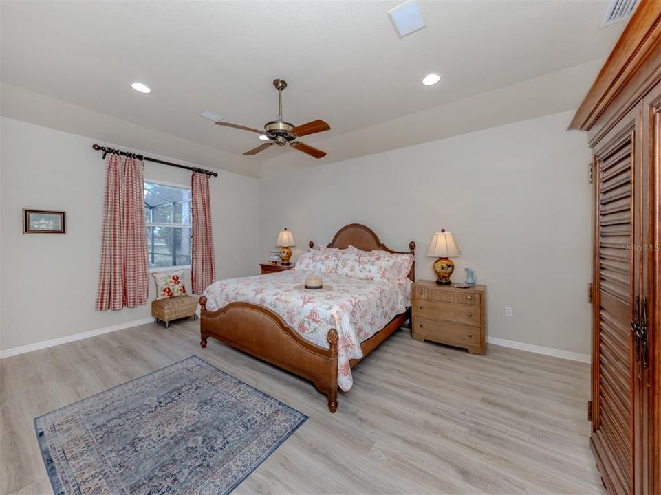 For Sale: $535,000 (2 beds, 2 baths, 1891 Square Feet)