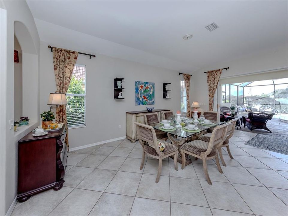 For Sale: $535,000 (2 beds, 2 baths, 1891 Square Feet)