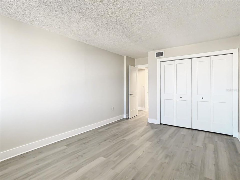 出租: $3,500 (2 贝兹, 2 浴室, 1240 平方英尺)