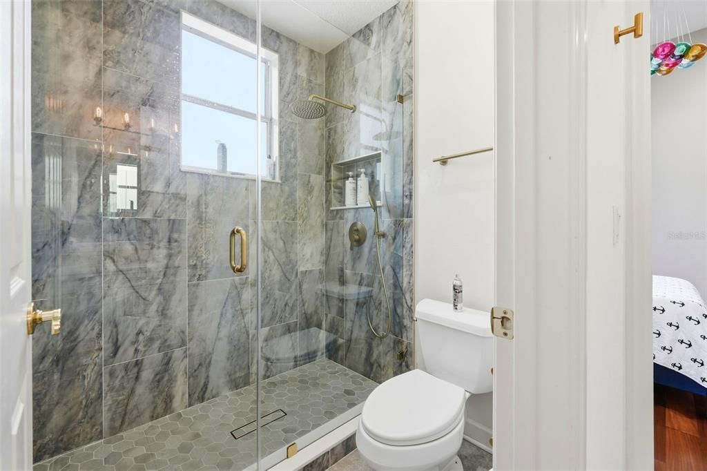 For Sale: $2,700,000 (8 beds, 5 baths, 5607 Square Feet)