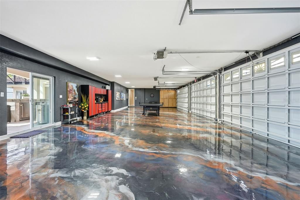 For Sale: $2,700,000 (8 beds, 5 baths, 5607 Square Feet)