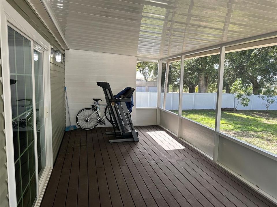 待售: $289,000 (4 贝兹, 3 浴室, 2108 平方英尺)