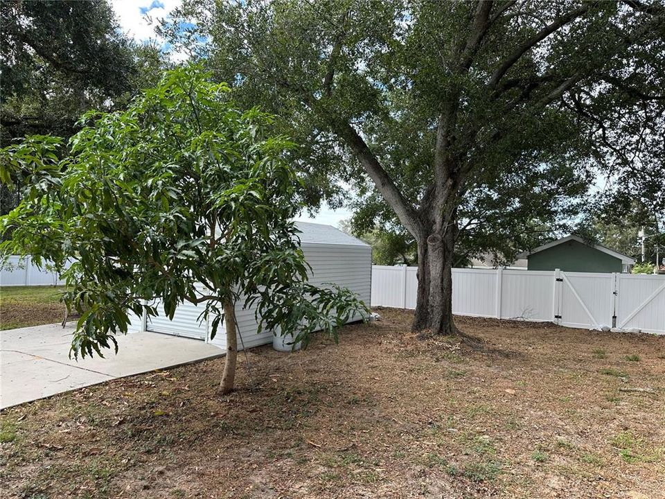 待售: $289,000 (4 贝兹, 3 浴室, 2108 平方英尺)