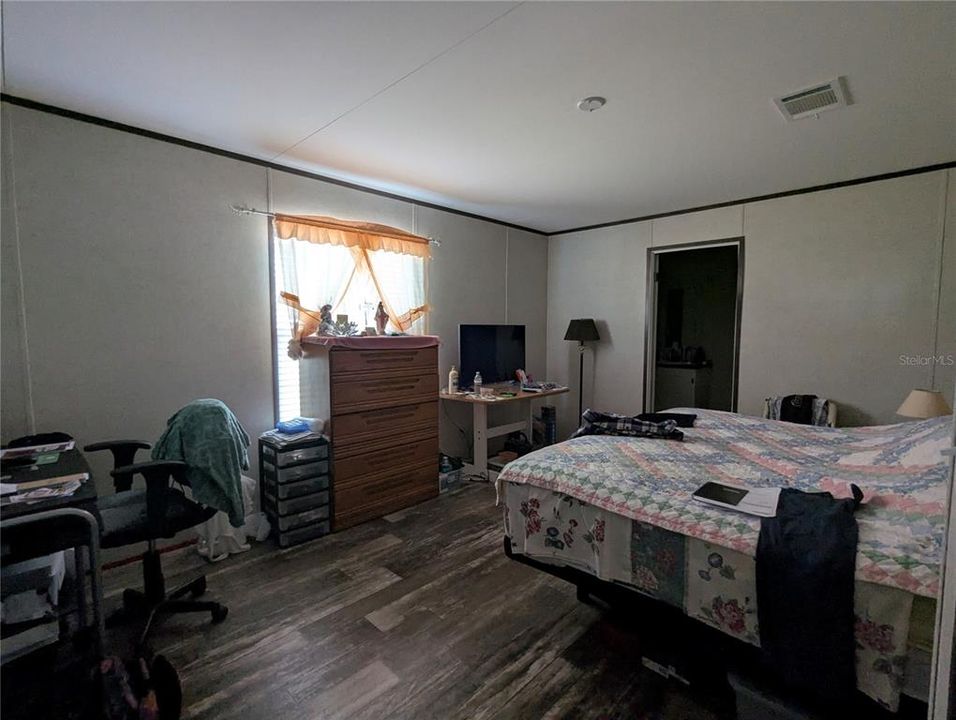 En Venta: $349,990 (3 camas, 2 baños, 1404 Pies cuadrados)